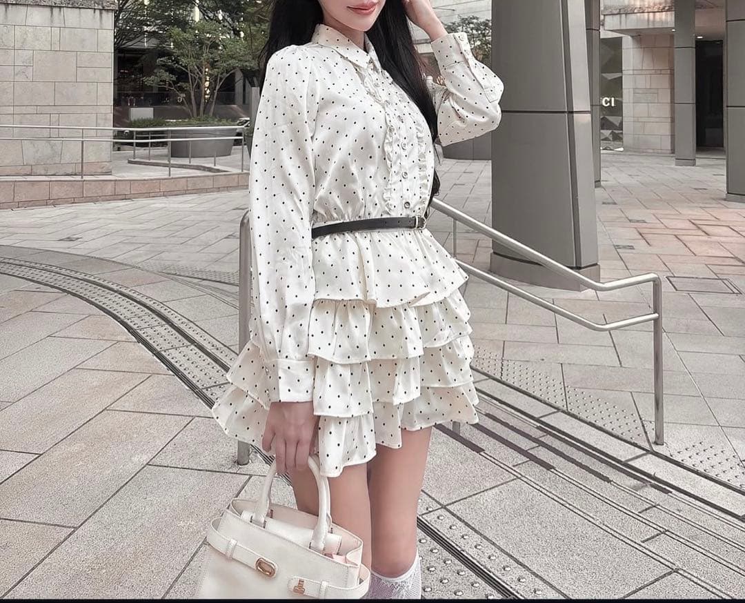 新品 完売 エムミーエメ クラシカルドットティアードワンピース M me eme