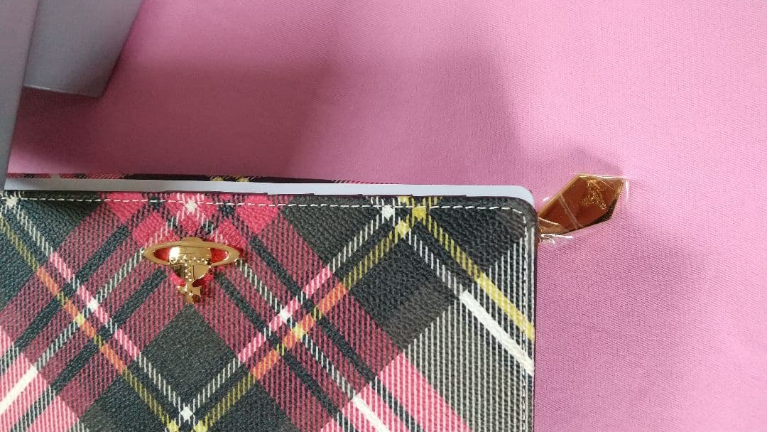 ヴィヴィアンウエストウッド 長財布