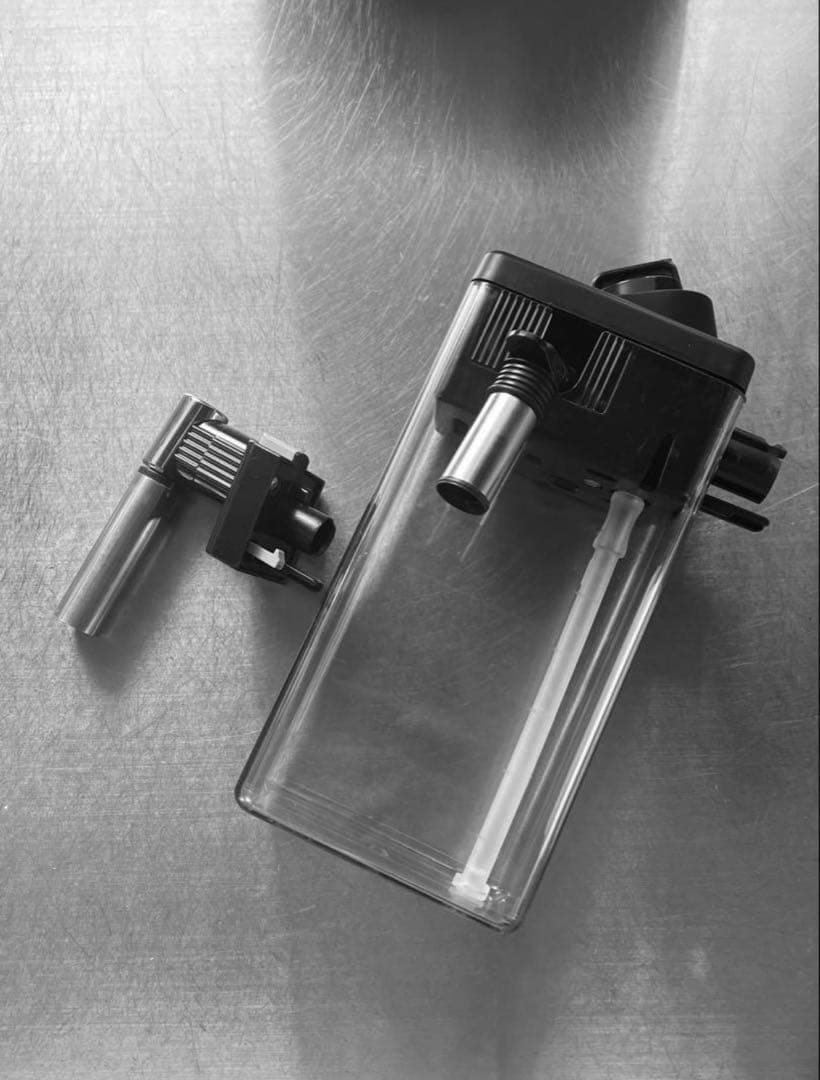 【本日限定値下げ】デロンギ　「エレッタカプチーノトップ」　エスプレッソマシン