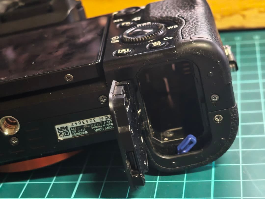 【ジャンク】Sony α7 フルサイズ ミラーレスカメラ