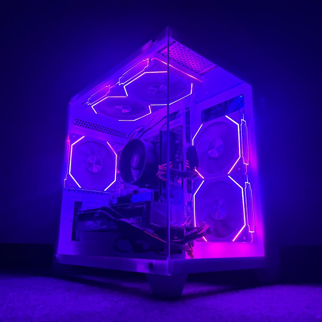 【SSSSランク】RTX4070Ti搭載ゲーミングPCフルセット★新品ケース★