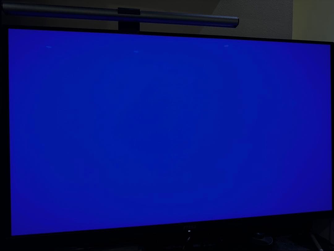 MPG 321URX QD-OLED 4K ゲーミングモニター