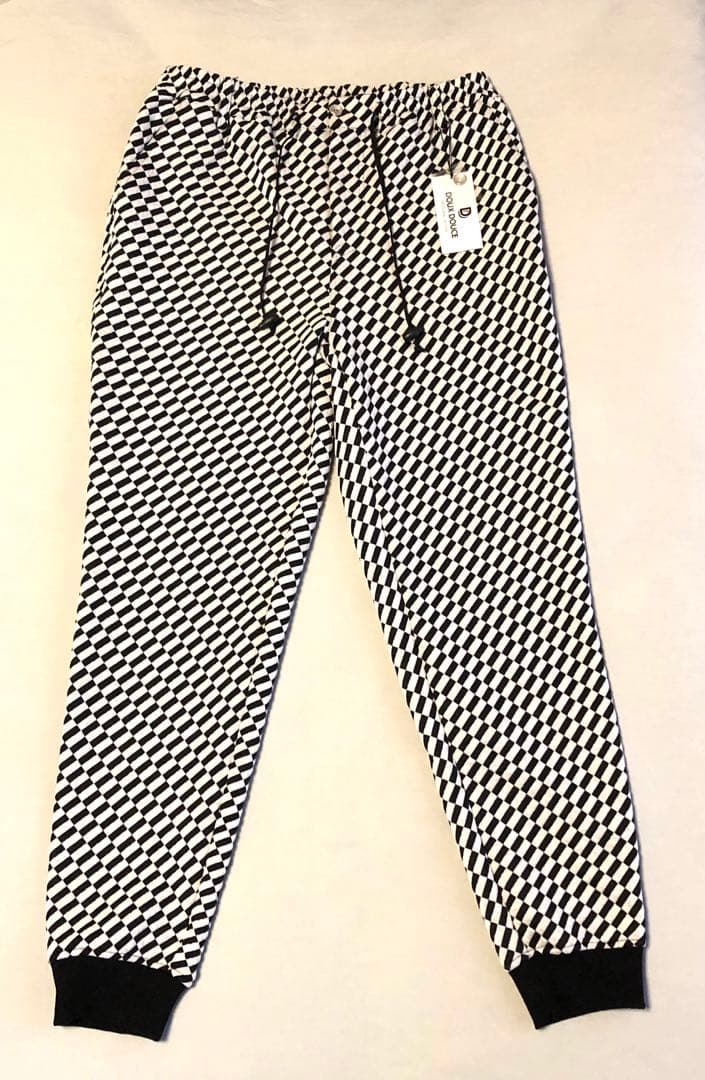 【新品未使用】DOUX DOUCE 黒 ブラック セットアップ 上下セット L