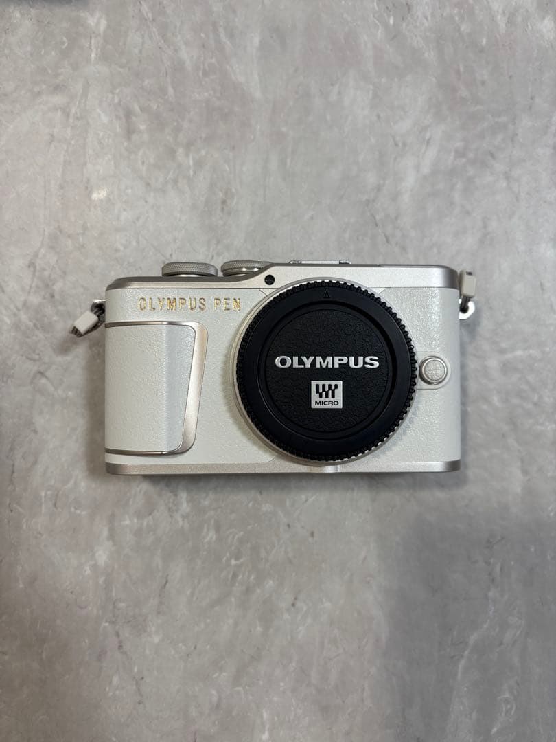 p*g様 『美品』OLYMPUS PEN E-PL10 レンズキットセット