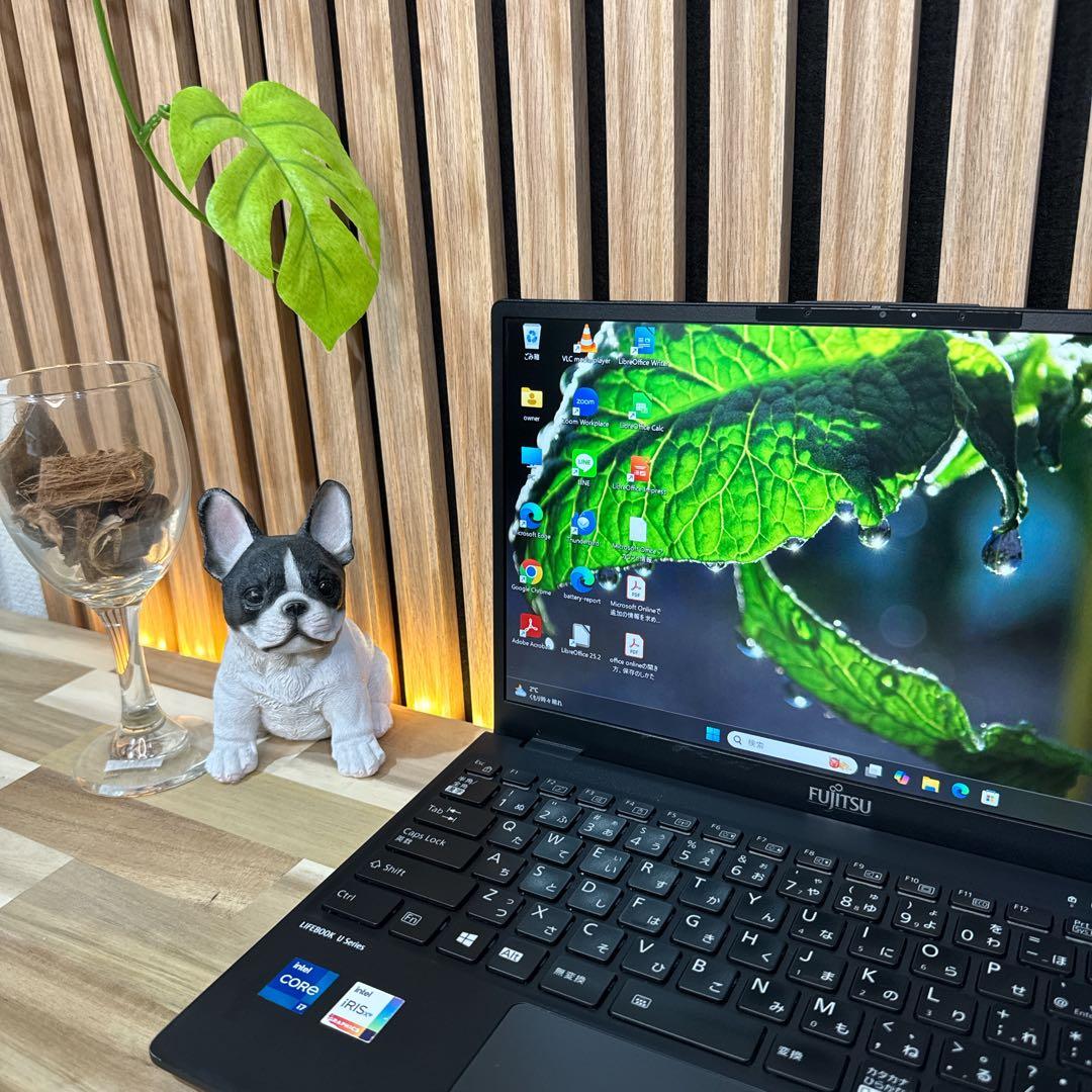 超軽量‼️LIFEBOOK☘️最高峰i7☘第11世代☘️フルHD☘最新ノートパソコン