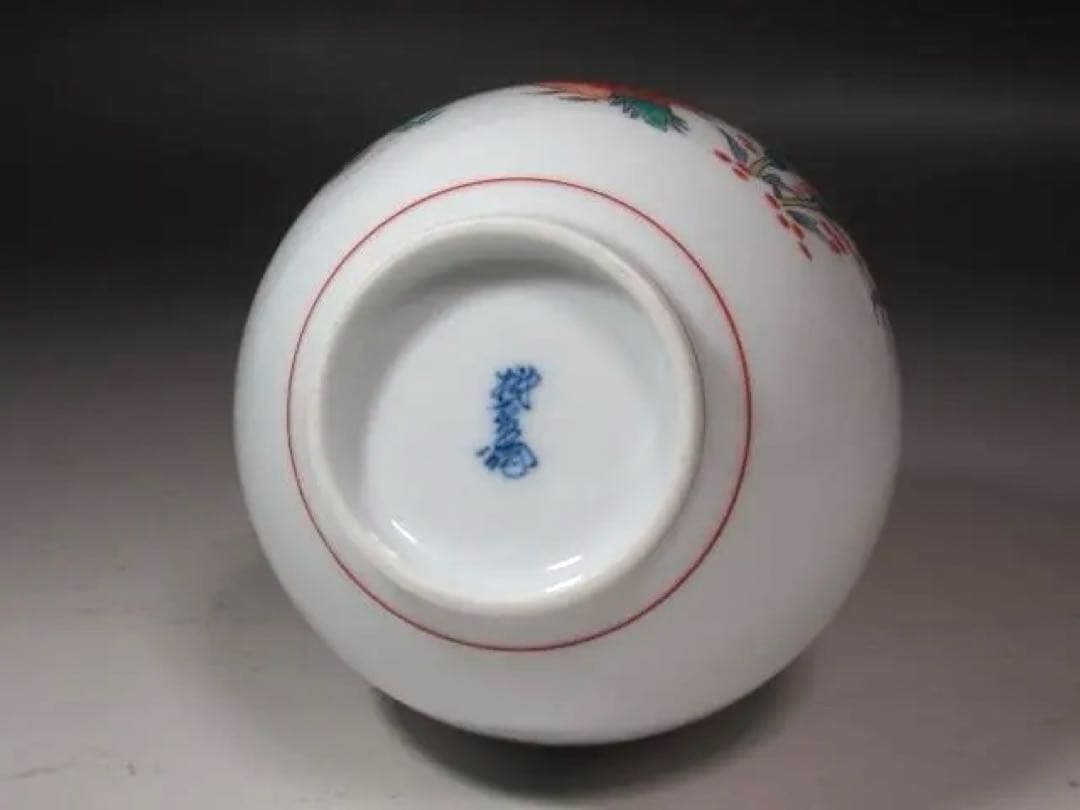 ☆　14代柿右衛門　錦栗鶉文花瓶　目をひく一品です☆y294