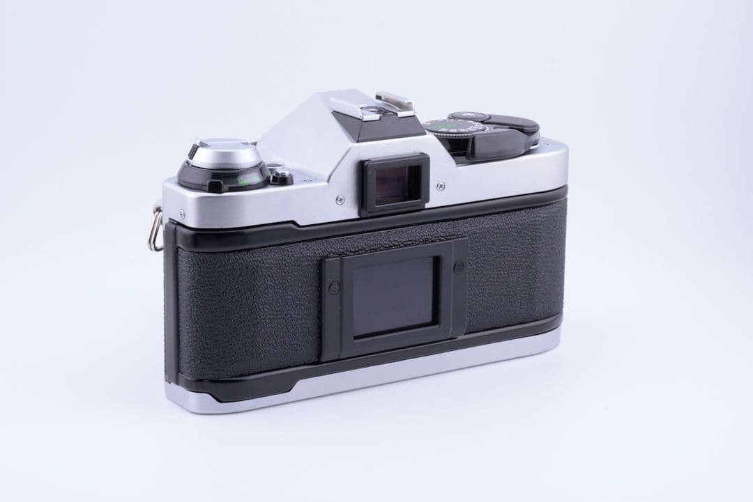 フィルムカメラ Canon AE-1P + NewFD 28mm F2.8