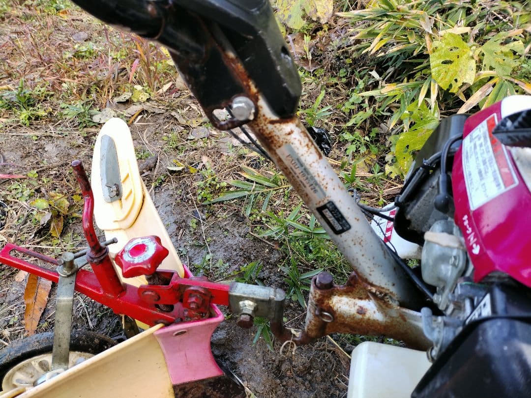 ホンダ耕運機ＦＨ２２０畝立て付き