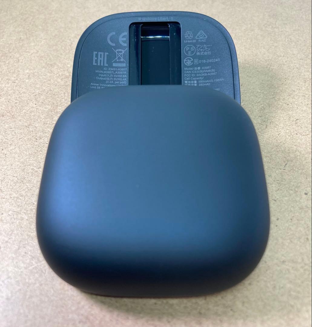 【美品】Soundcore Liberty5【充電ケース・ブラック】