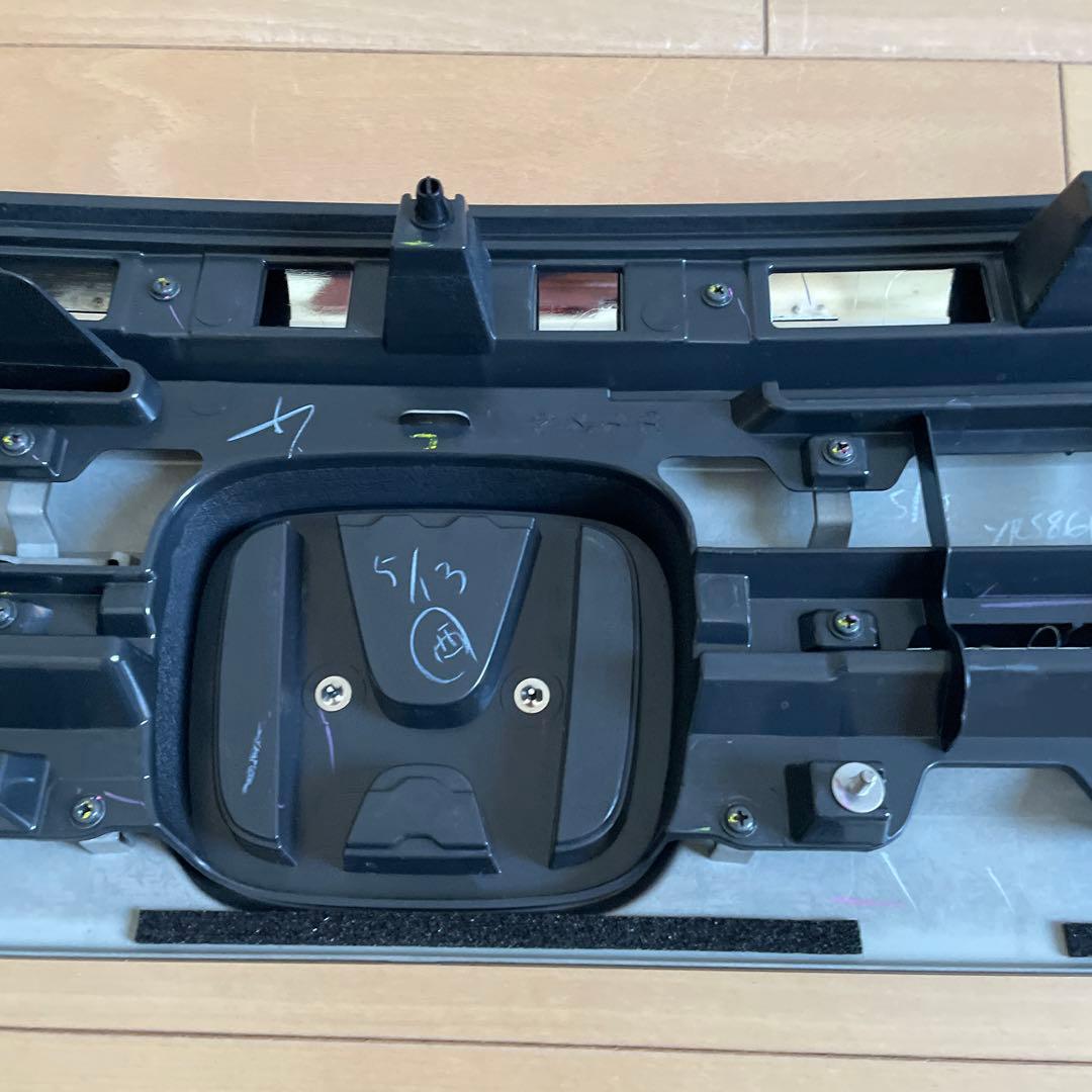 N-box JF1新車時取外し純正グリル