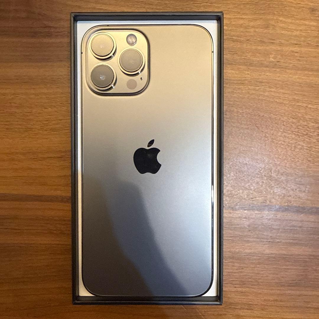 スマートフォン本体 iPhone 13 promax 256GB docomo