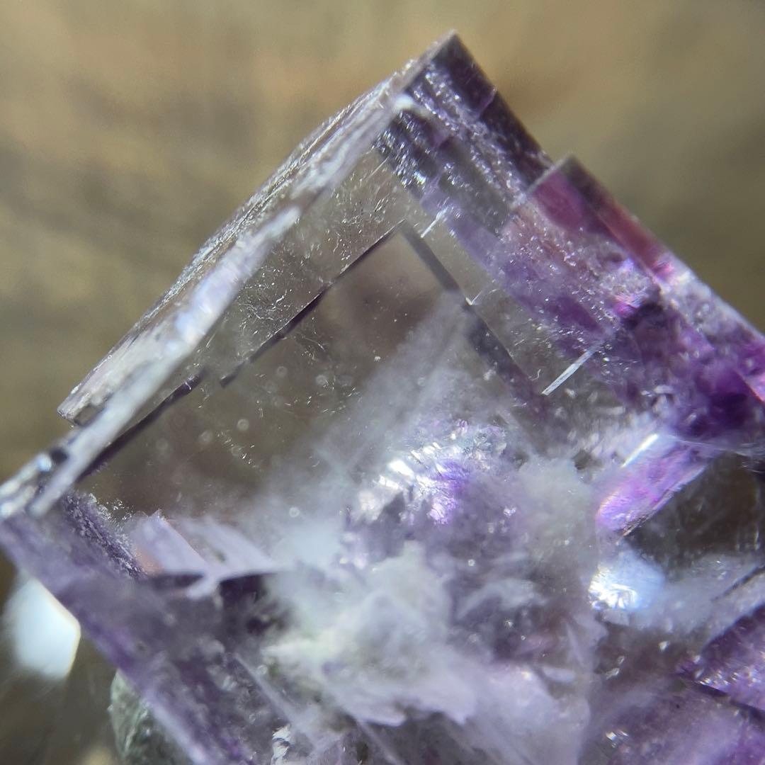 VIP-1003 中国　ヤオガンシャン産　フローライト原石＊ハイクリアパープル