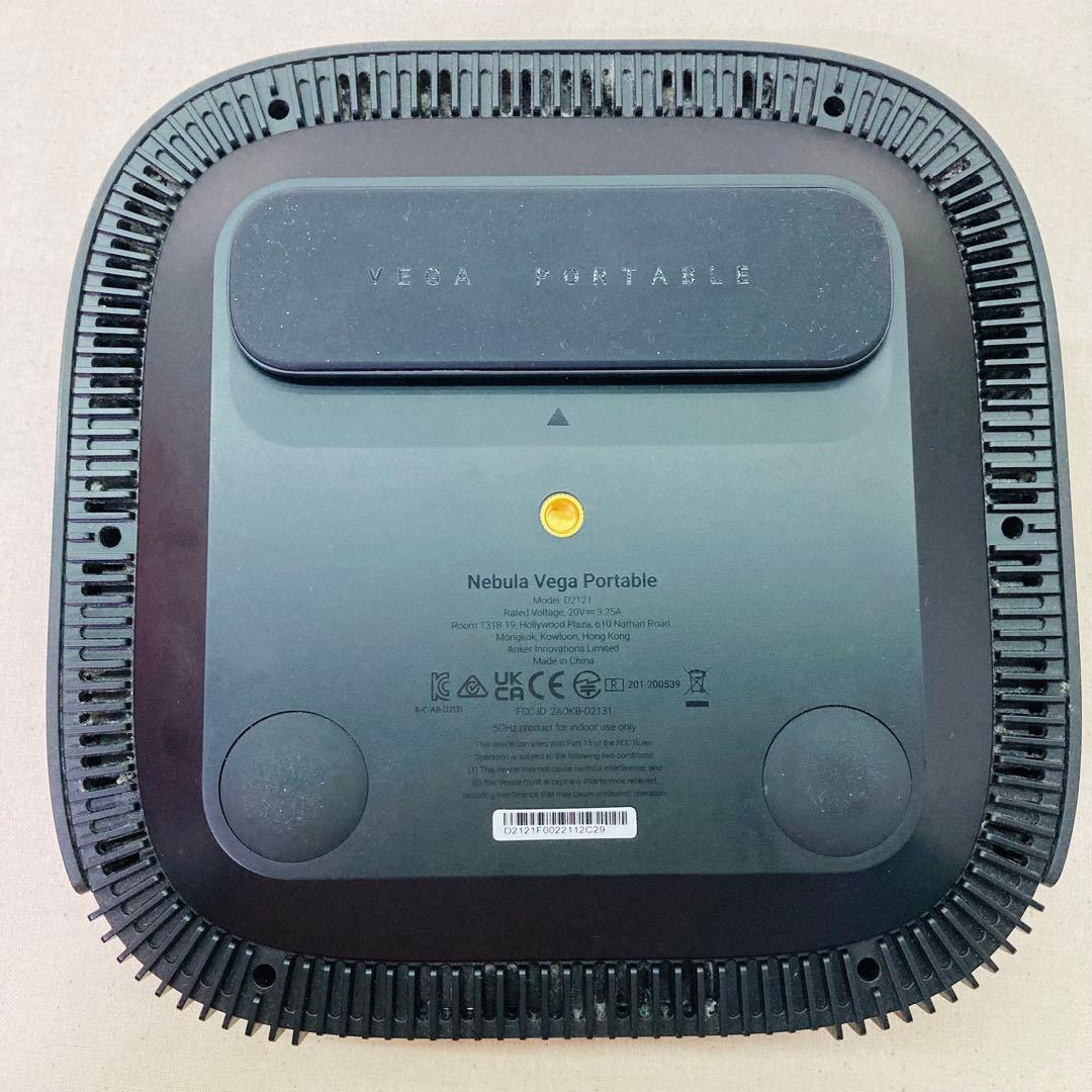 Nebula Vega Portable プロジェクター　 D2121