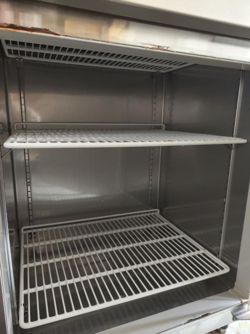 Commercial 冷凍庫 2段棚付き　業務用　ホシザキ