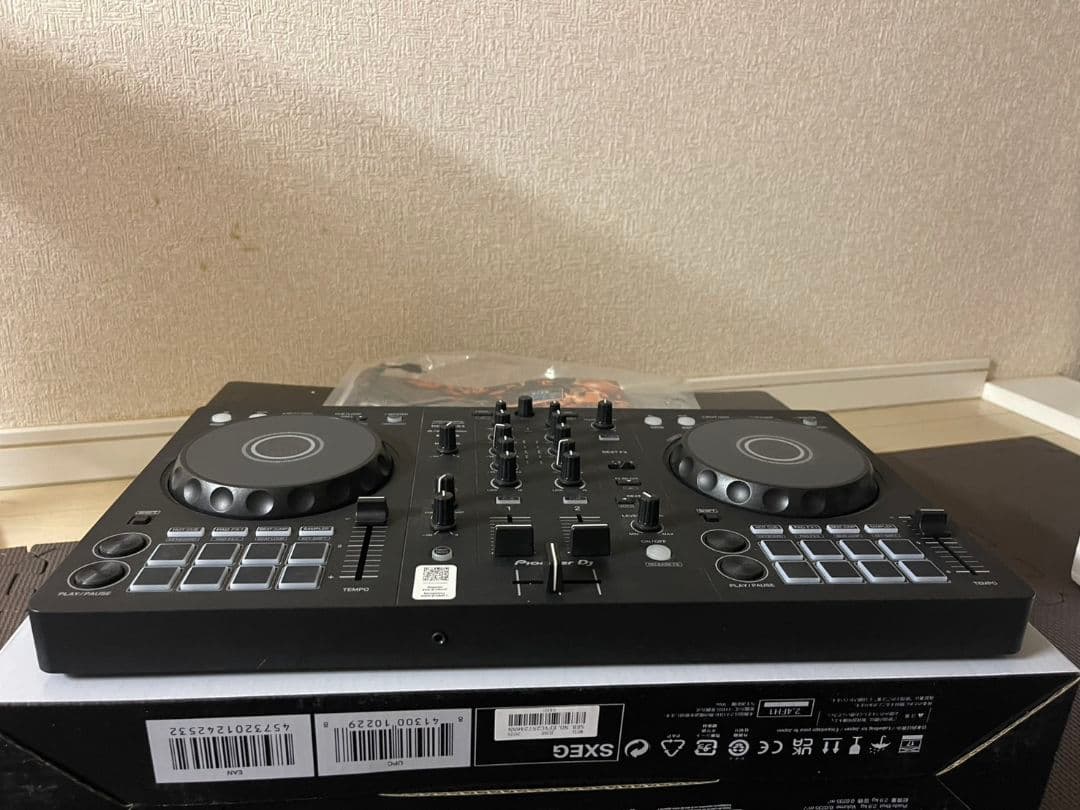 1*4様 Pioneer DJ DDJ-FLX4 DJコントローラー