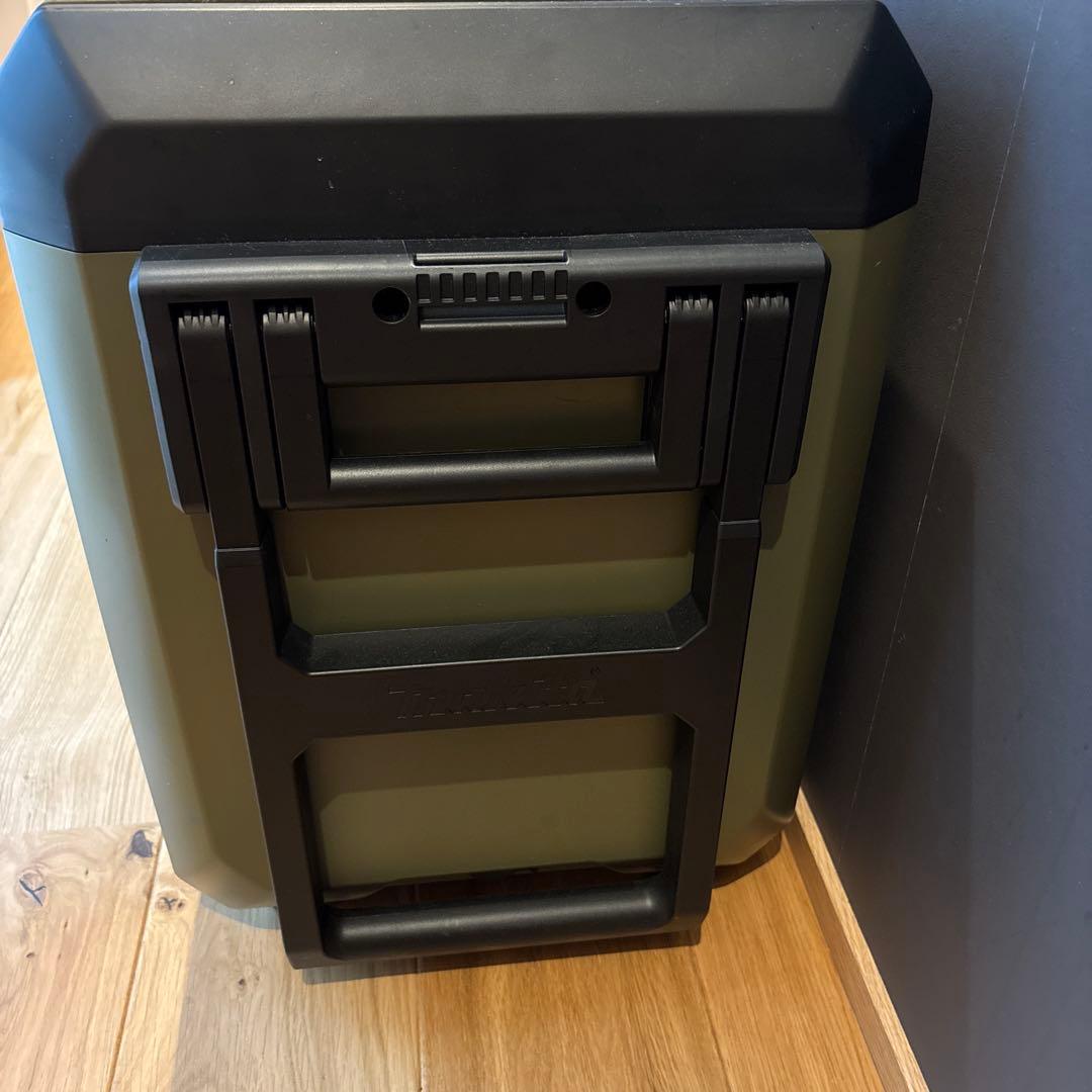 makita CW004G 充電式保冷温庫