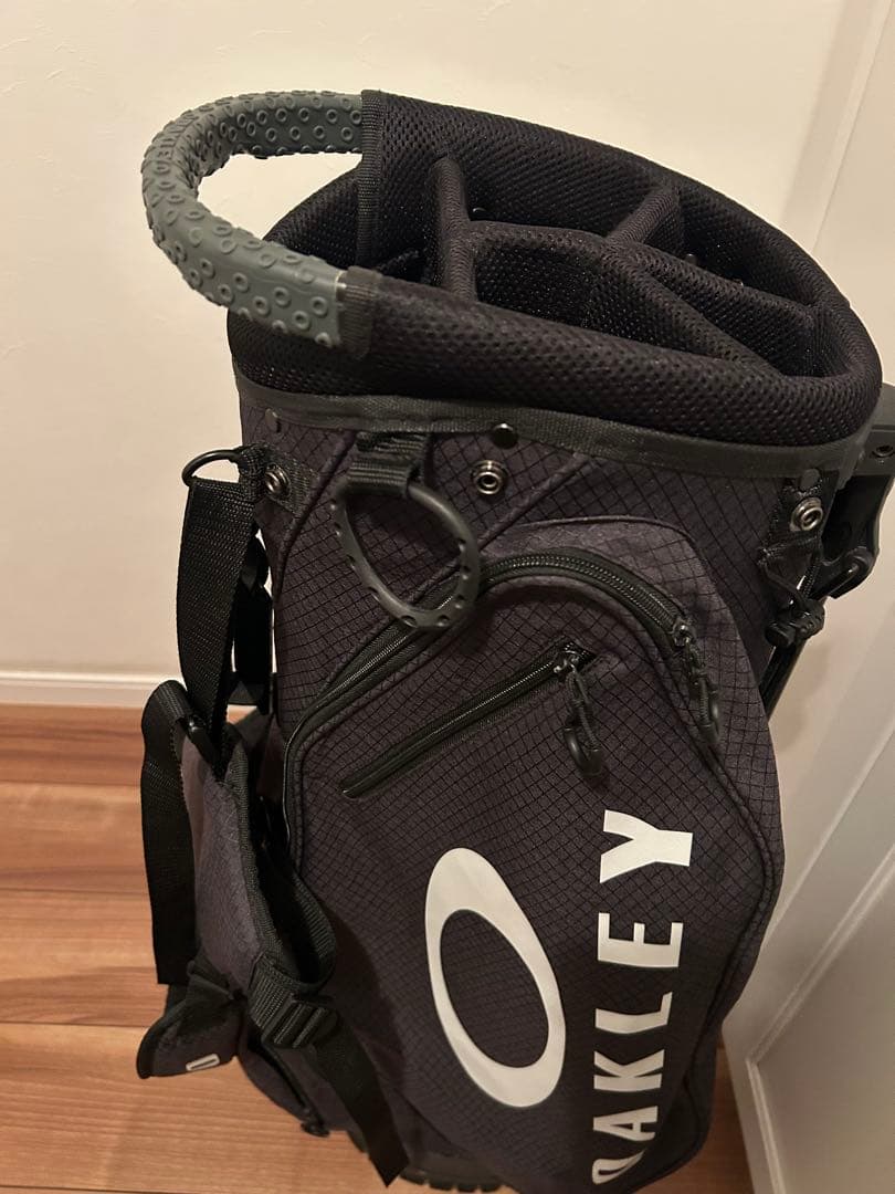 OAKLEY キャディバッグ スタンド付　BLACK