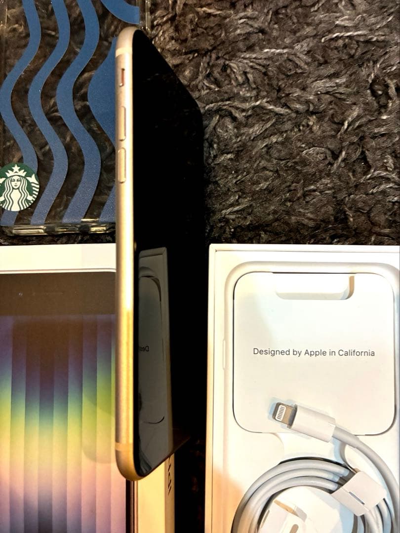 ⭐︎超美品　Apple iPhone SE (第3世代) ミッドナイト 本体⭐︎