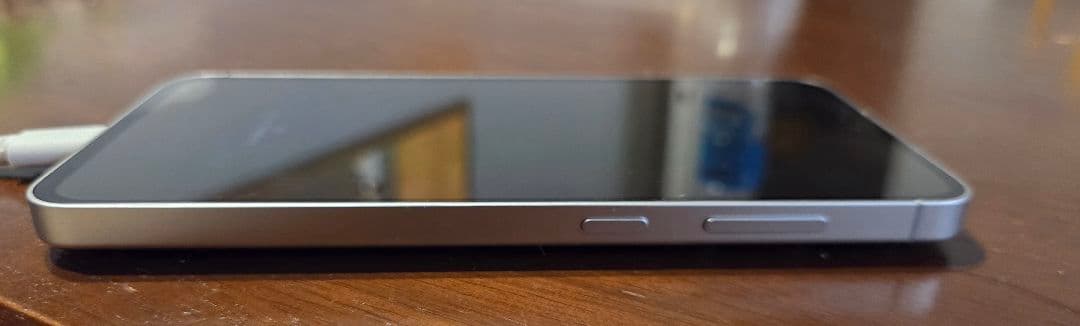 Samsung Galaxy S24 FE　アイシーブルー