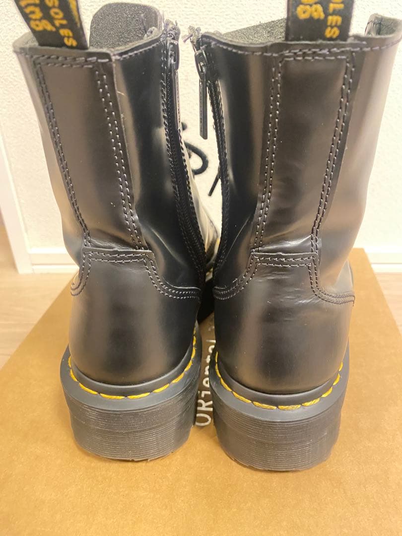 Dr.Martens ドクターマーチン 24cm 厚底ブーツ 8ホールJADON