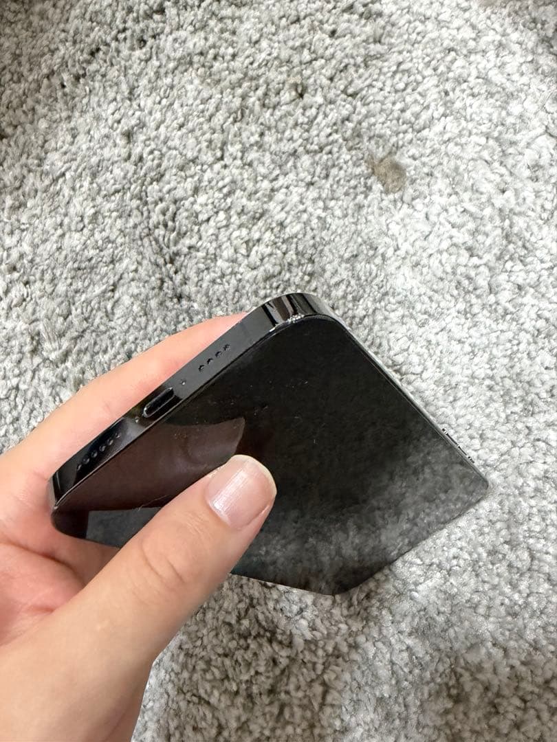 iPhone 14pro MAX スペースブラック【ケース付】