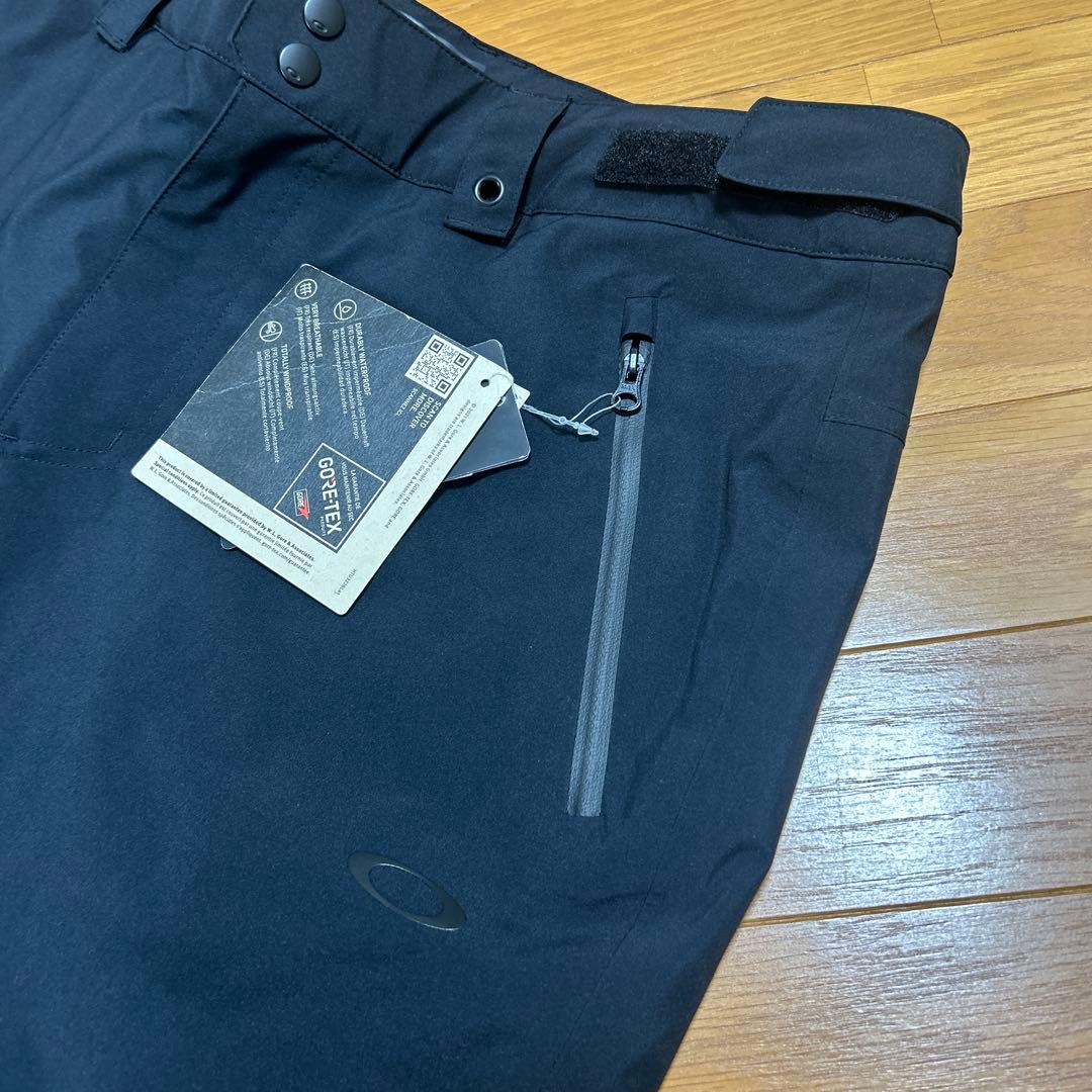 新品オークリースノーボードパンツXLサイズ（US Lサイズ）ブラックOakley