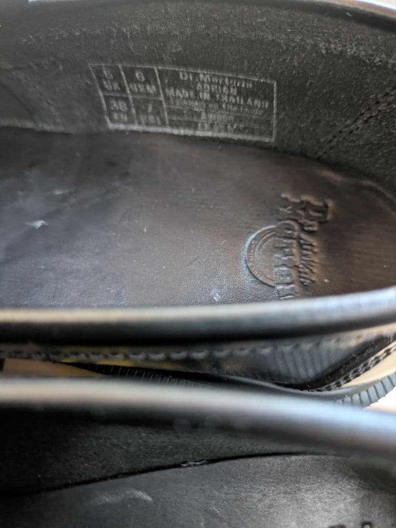 ドクターマーチン　ADRIAN ブラック　レディースローファー