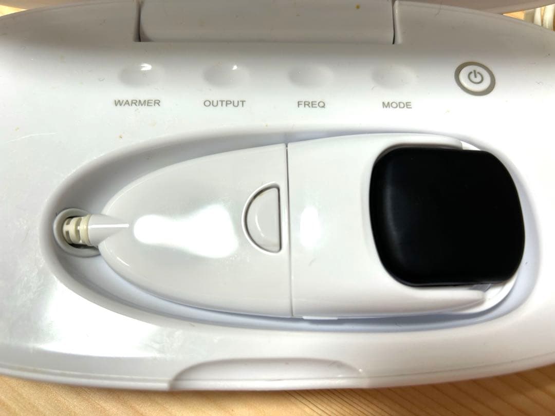 草ハナビ　モイスティーヌ　美顔器