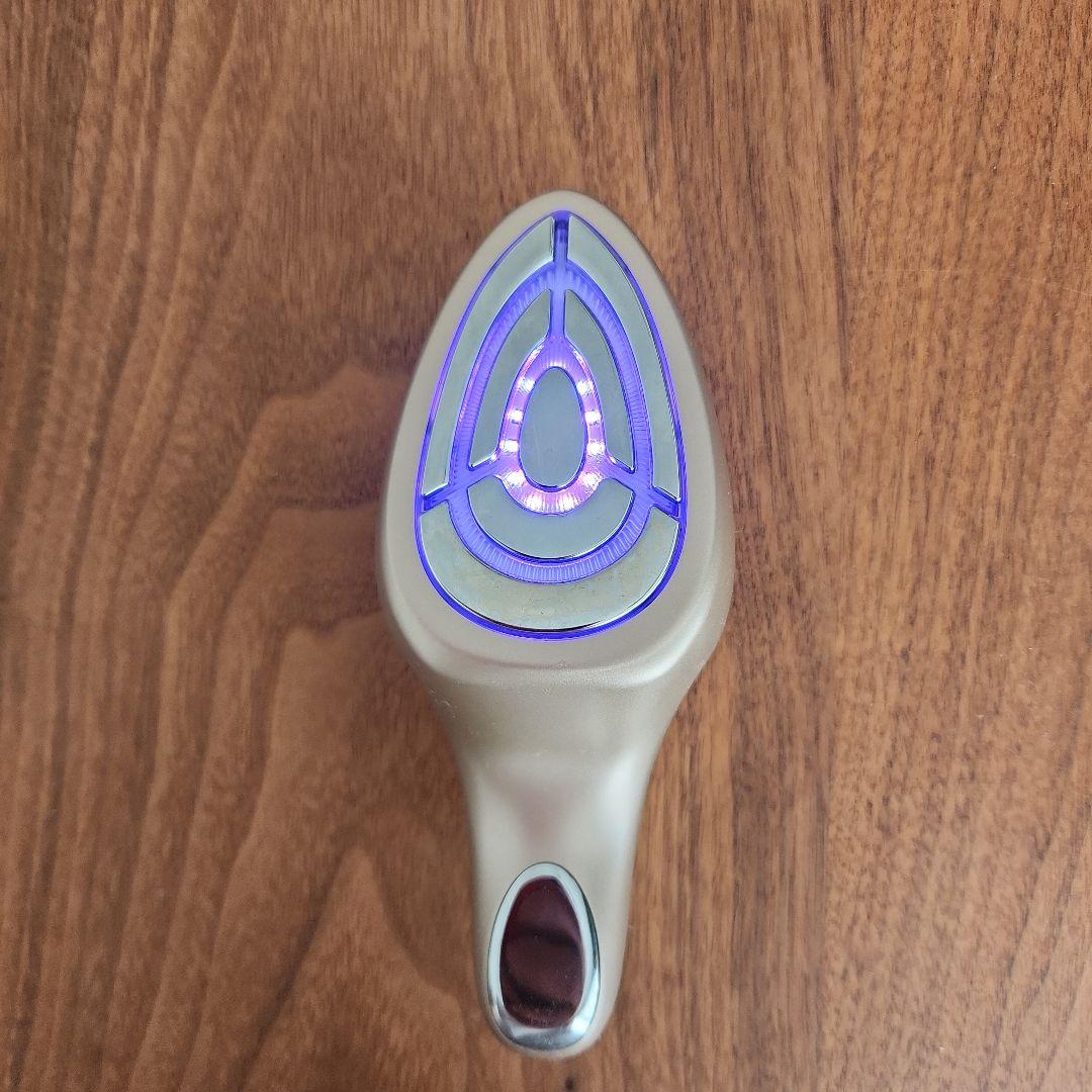 IKKO ME ラボン・エクラ　美顔器 極美品★