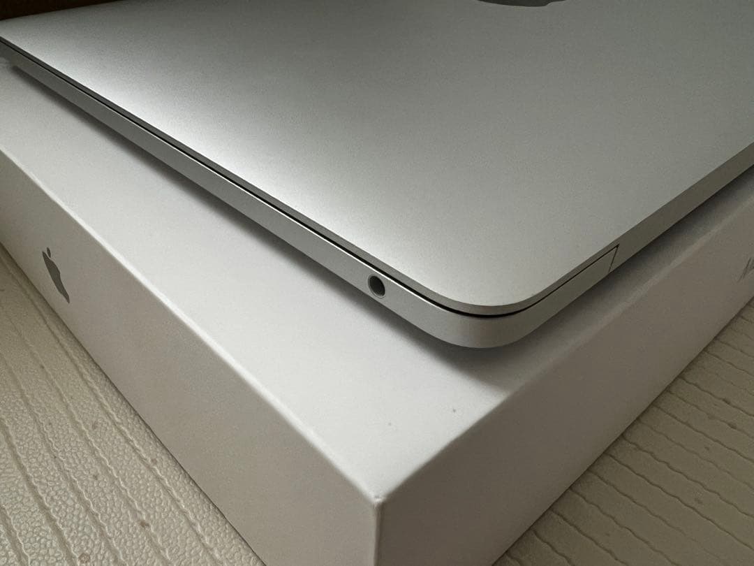 Apple MacBook pro13インチm1 2020（8GB/512GB）