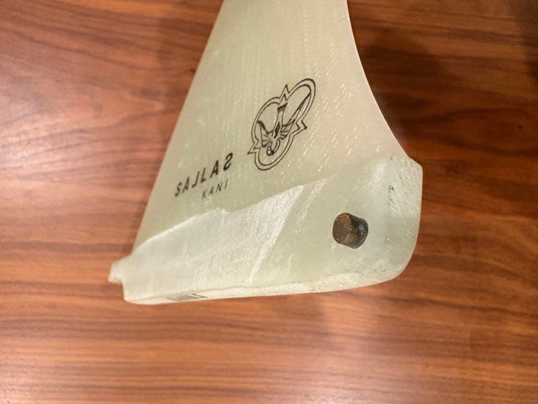 希少❗️カイサラス　シングルフィン　カニエラ　KANI9.5インチ シングルフィン