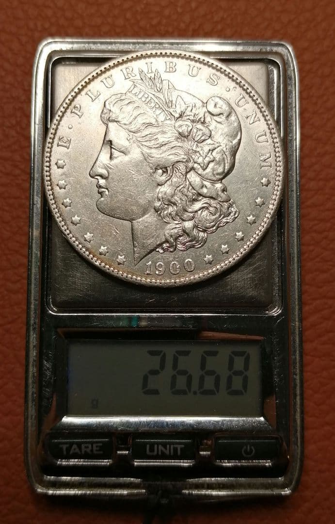 1900モルガン・ダラー銀貨。