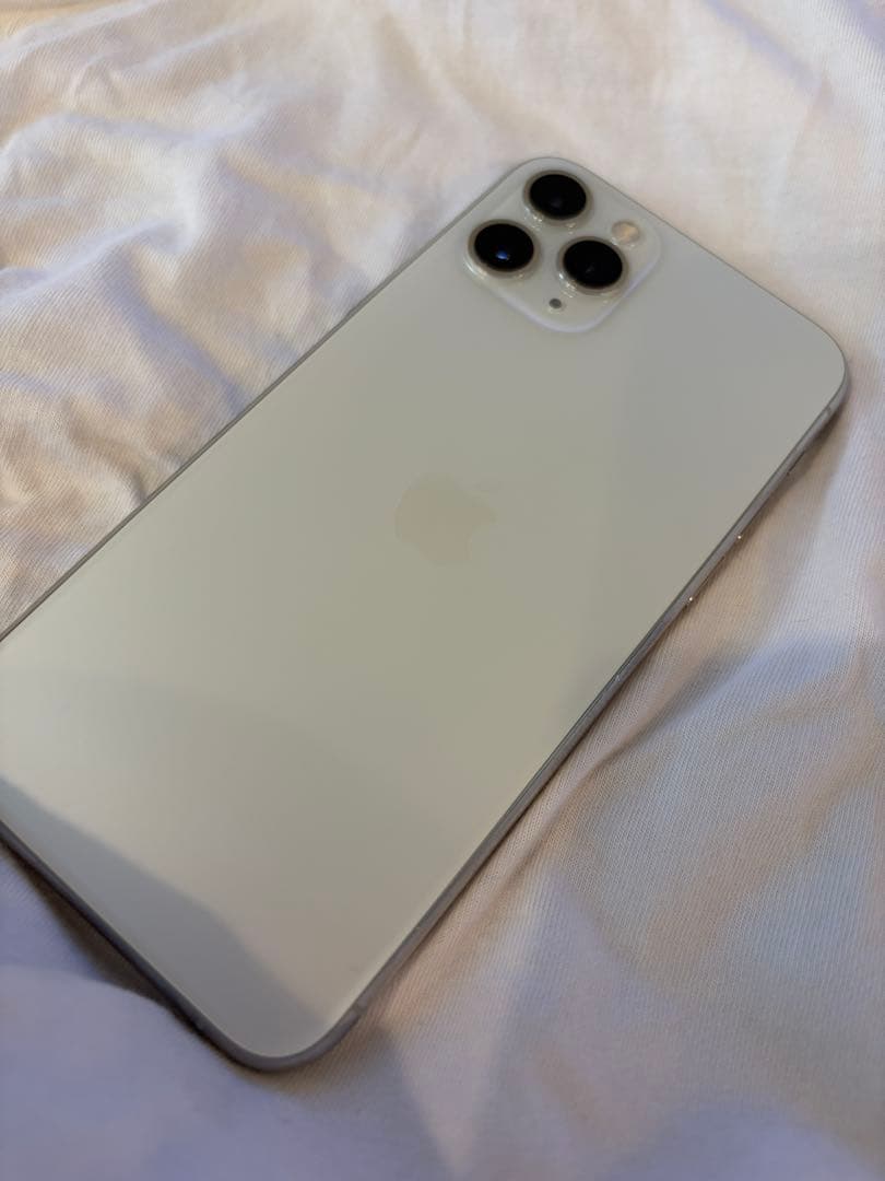 Apple iPhone 11 proホワイト