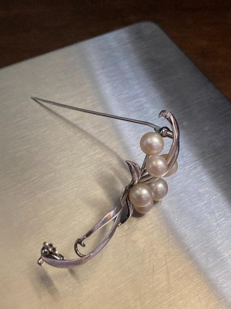 美品 ミキモト パール 真珠 6珠 アコヤ シルバー ブローチ 皇室御用達