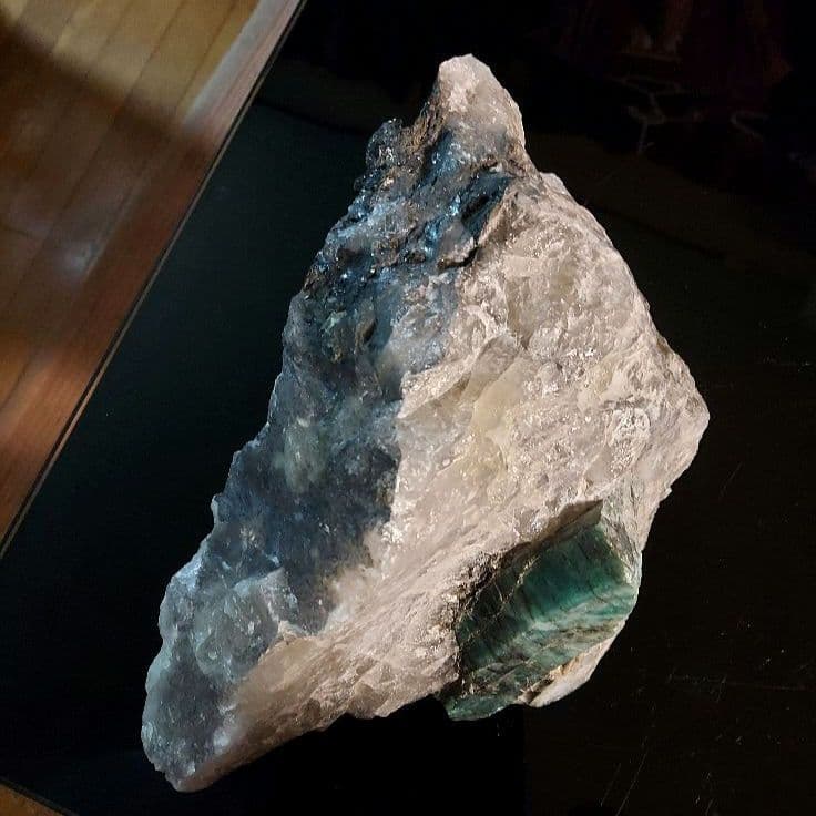 ド迫力！レア！！エメラルド原石 約3.5㌔ 91