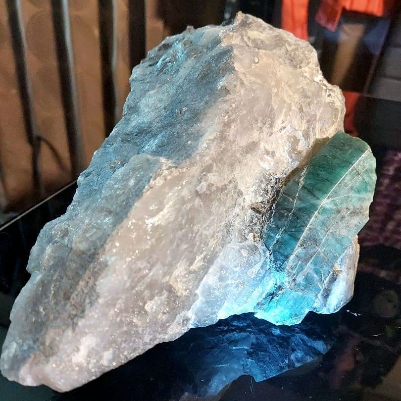 ド迫力！レア！！エメラルド原石 約3.5㌔ 91