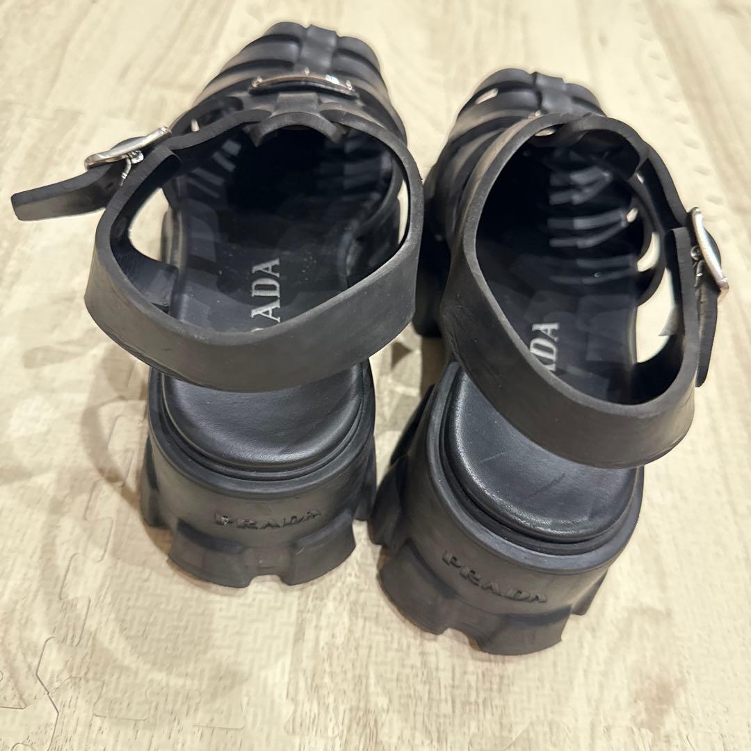 PRADA モノリス ラバーサンダル ブラック トライアングルロゴ 黒37