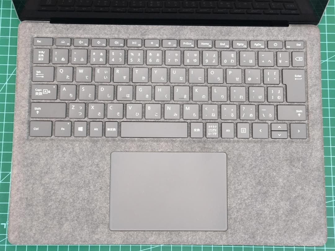 ひ*き様 【ほぼ未使用】 Surface Laptop 4 13.5インチ プラ