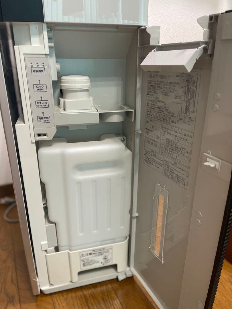 フィルタ新品タブレット満タン！2021年製パナソニックジアイーノF-MV4300