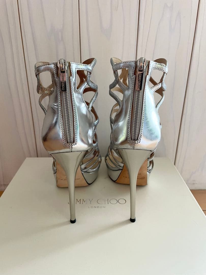 JIMMY CHOO ジミーチュウ メタリックシルバー サンダル36 約23cm