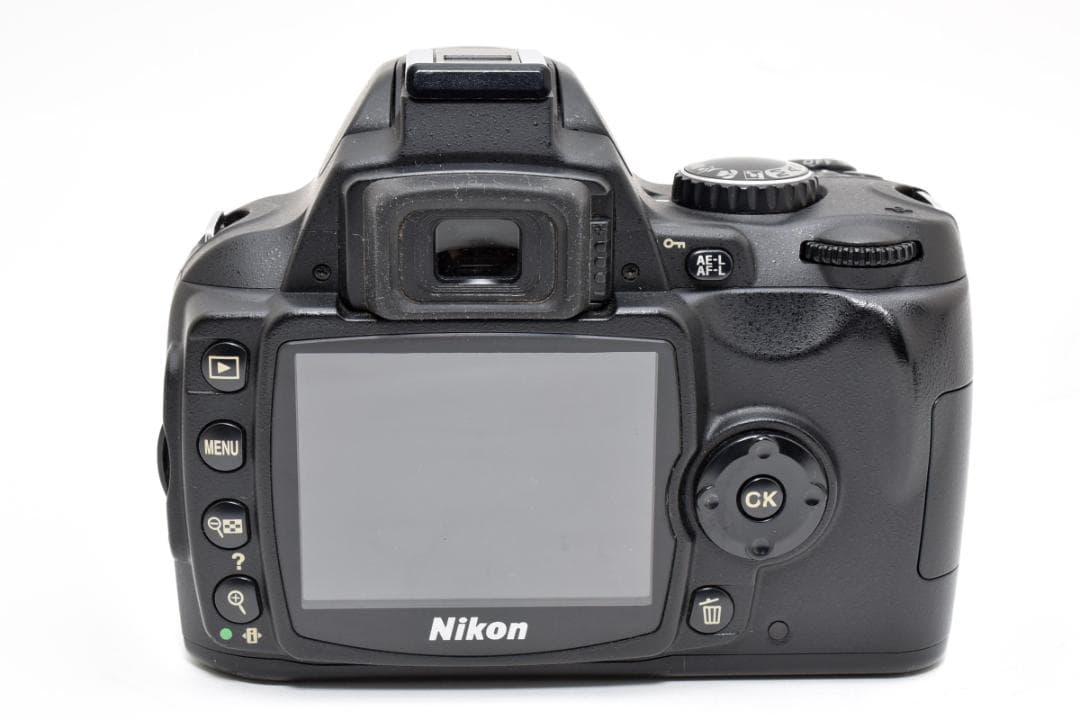 超美品 D40X AF-S 18-55㎜ 3.5-5.6G 9796枚 M876