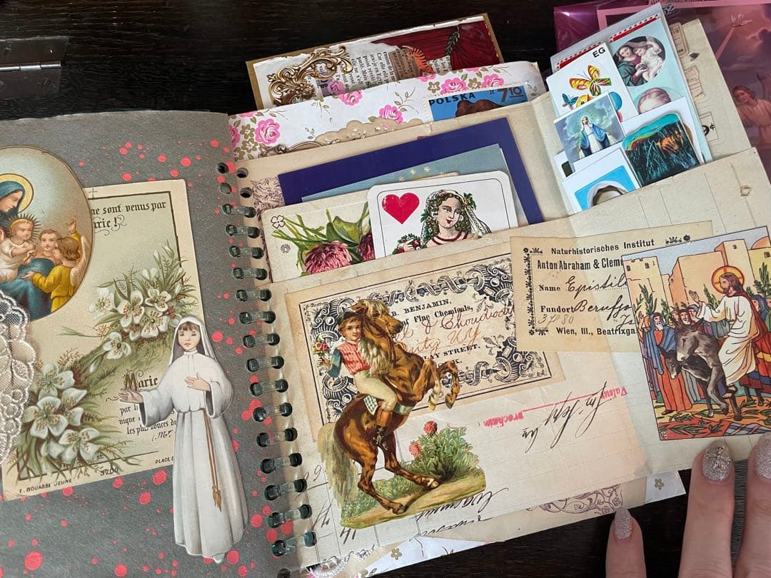 A)聖なるおすそ分けファイル　コラージュ素材　レース