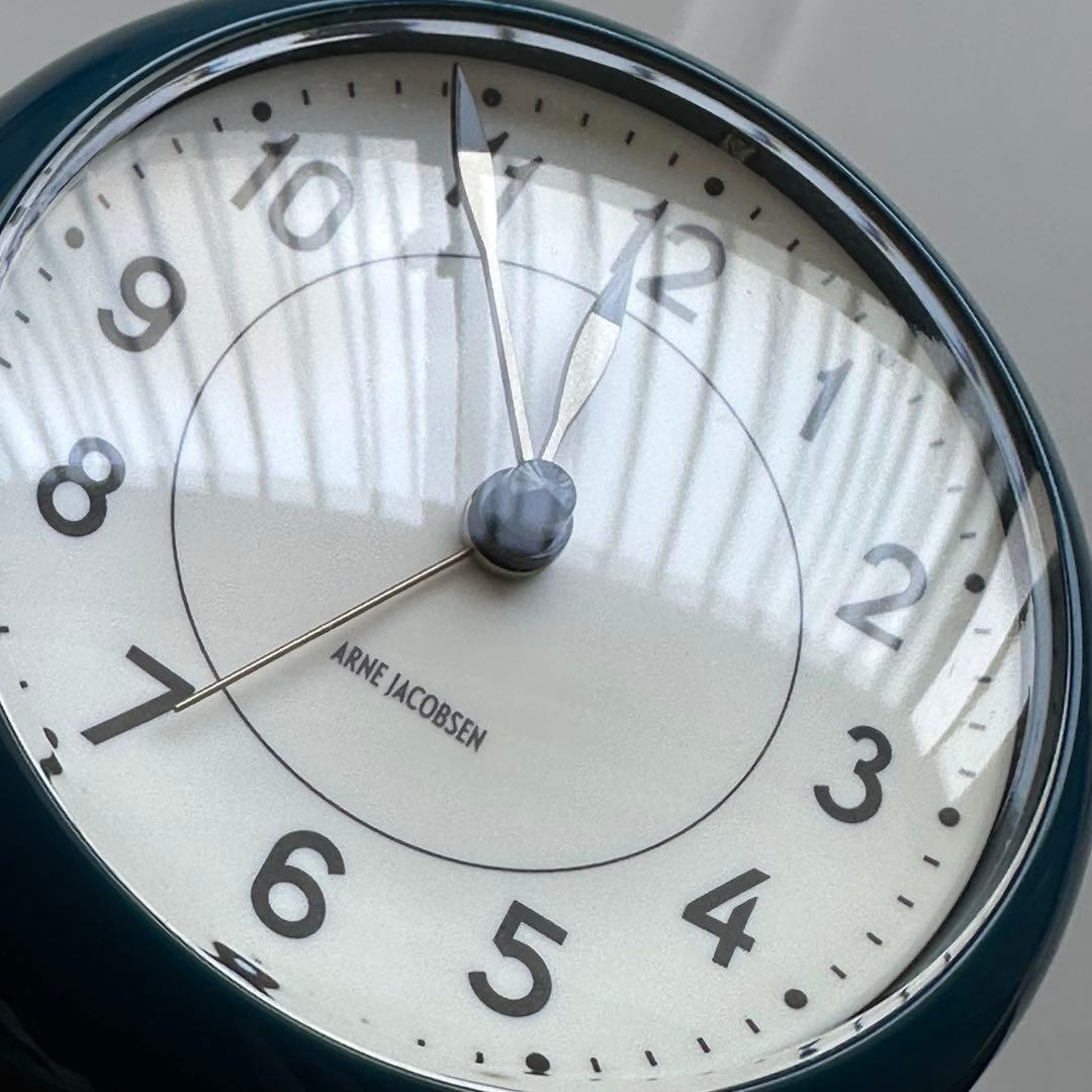 インテリア時計 ARNE JACOBSEN TABLE CLOCK / NAVY BLUE