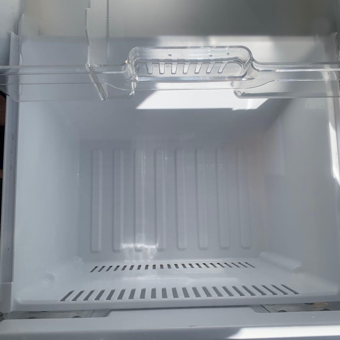 10h30 Panasonic ノンフロン冷凍冷蔵庫 NR-B148W-T