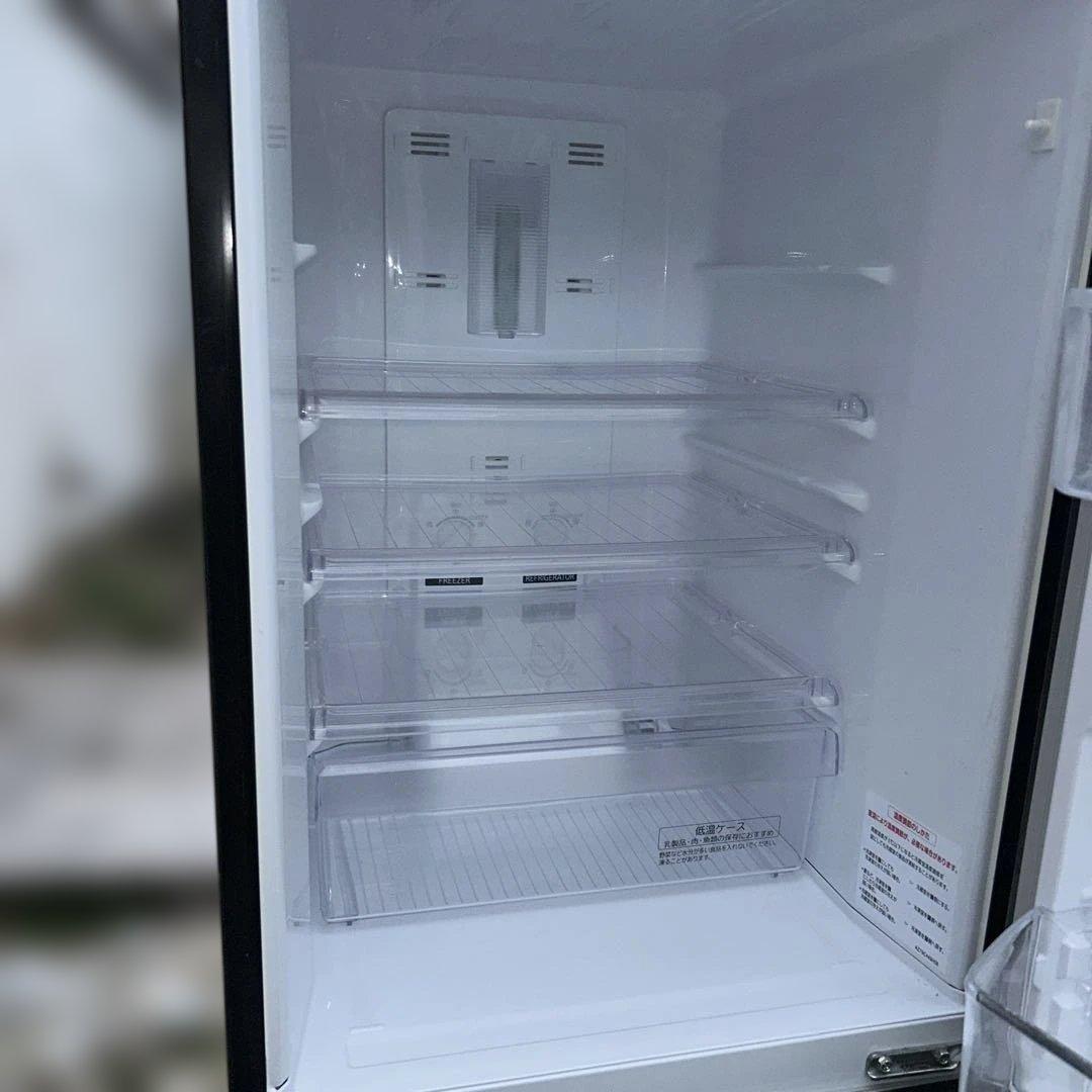 黒 縦型冷蔵庫 ステンレス背面