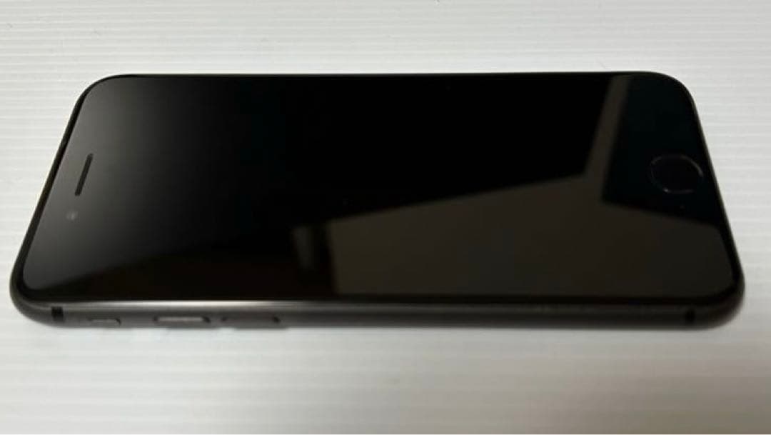 iPhone 8 256GB 本体