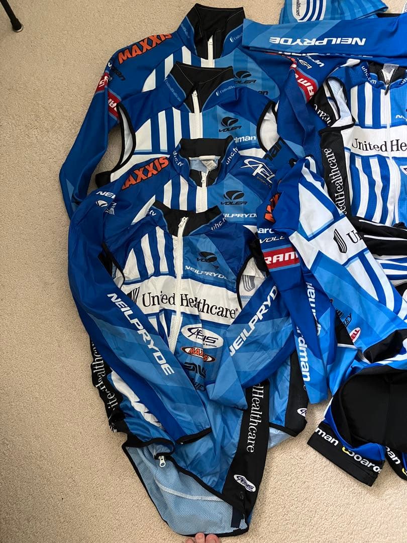 み*ん様 サイクリングジャージ　おそらく支給品　Mサイズ