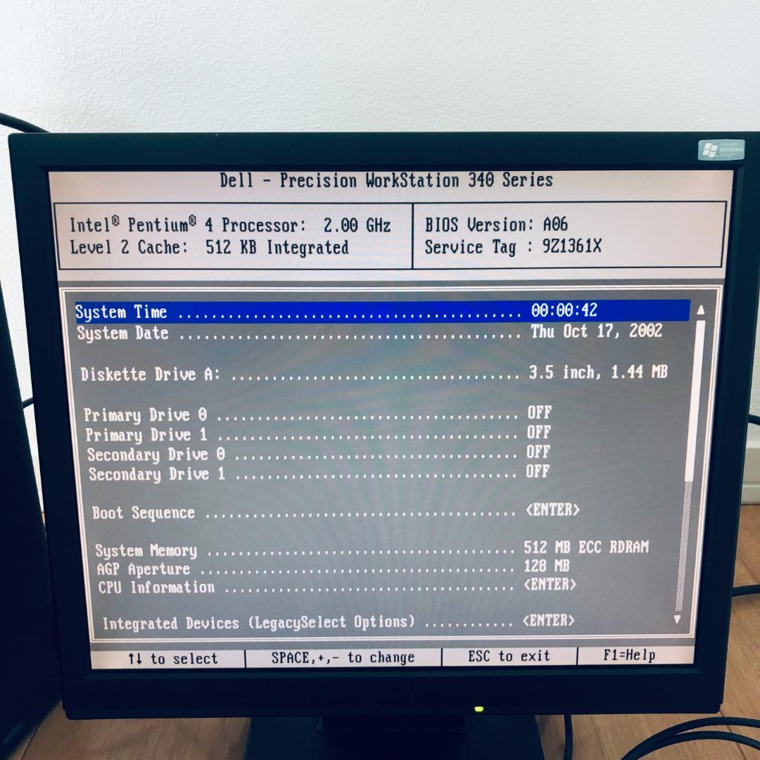 Dell Precision 340 Win2000 デスクトップPC