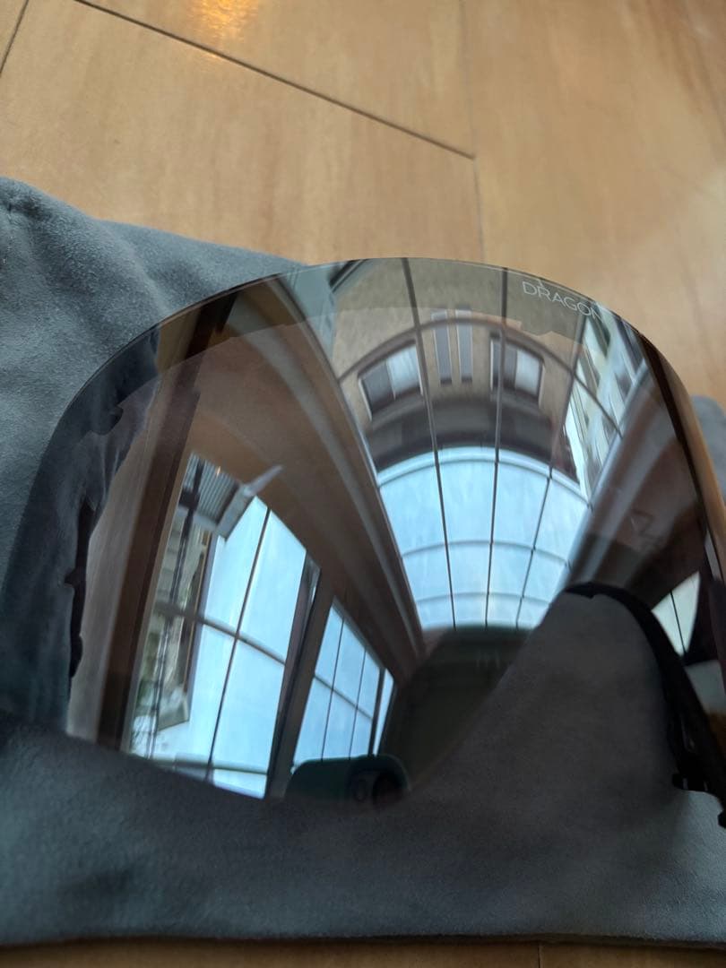 DRAGON PXV 23-24 スペアレンズ付属