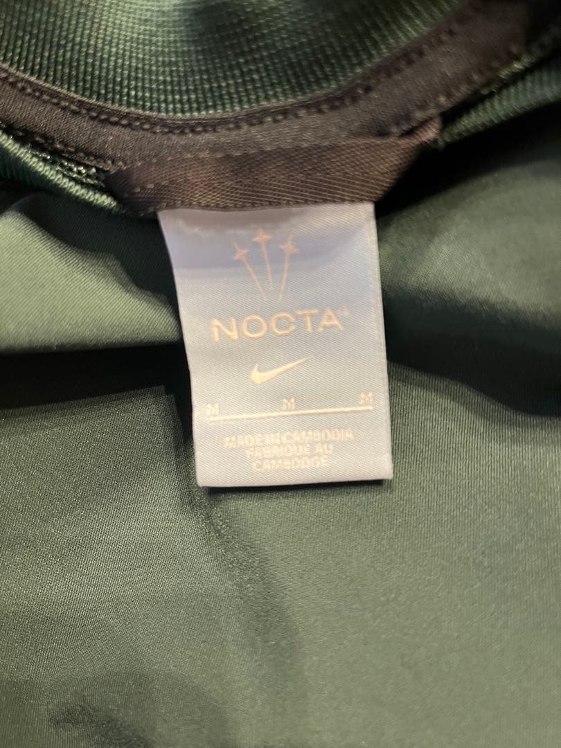 ナイキ × ドレイク ノクタ ゴルフ クルーネック トップ グリーン